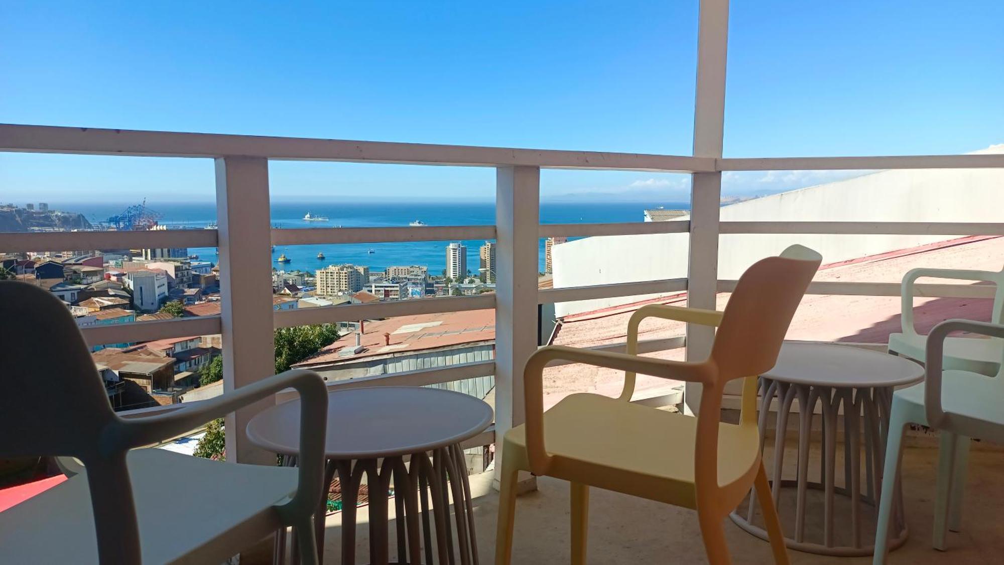 Hostal Florida Valpo ヴァルパライソ エクステリア 写真